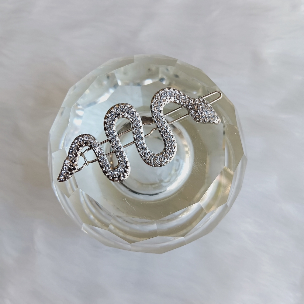 Snake Bling Hair Clip - Picture 2 of 13